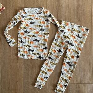 Kate Quinn goldfish bamboo jammies 5T play